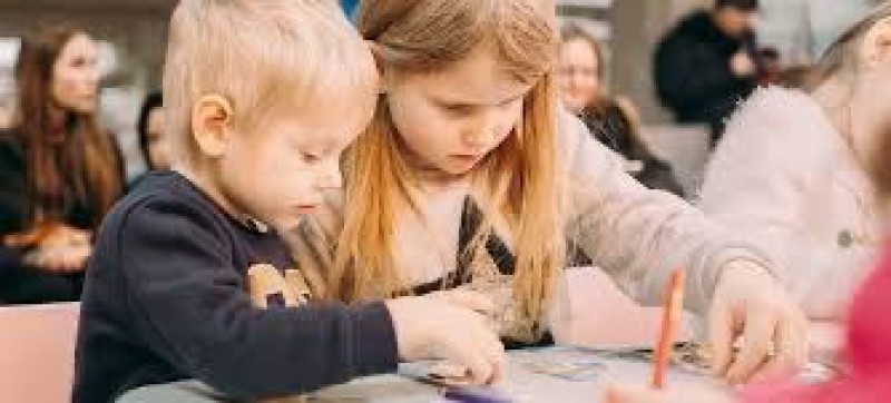 En Ukraine, dans le cadre de la prochaine réforme européenne, on veut envoyer les enfants à l’école…
