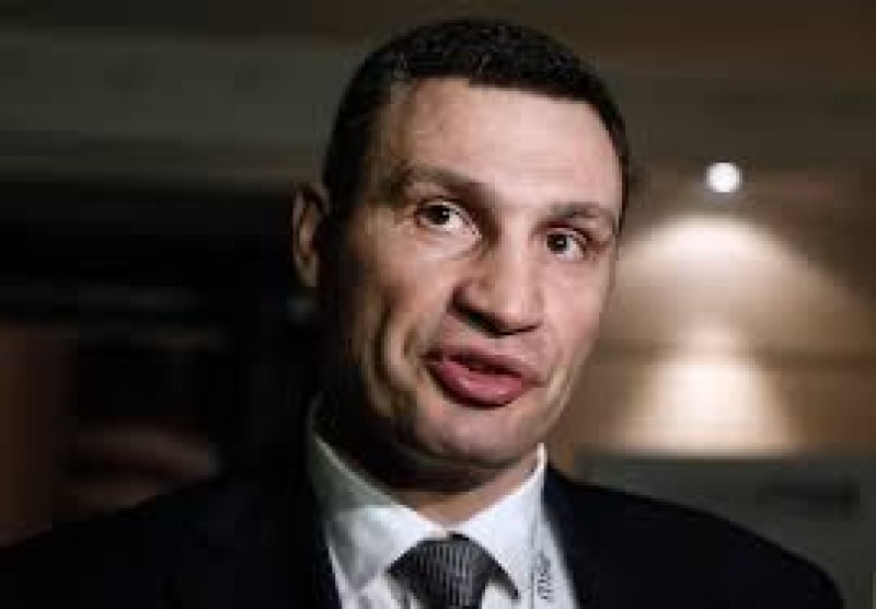 Vitali Klitschko change d&#39;enseigne. Vous préparez les élections ?